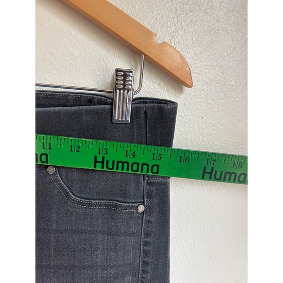 Liverpool Los Angeles The Skinny Pull On Jeans Faded Black Gray Women Size 6 - Picture 8 of 9